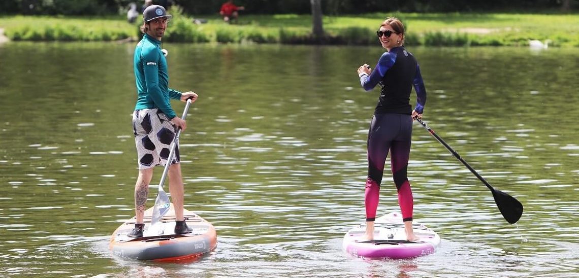 Vezměte na paddleboard i babičku